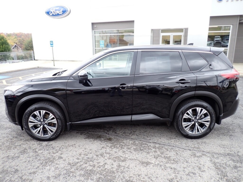 Used 2023 Nissan Rogue SV SUV