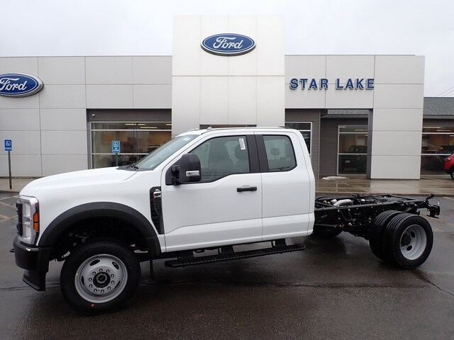 2026 Ford F-550 XL 4x4 SuperCab 168-In DRW's photo