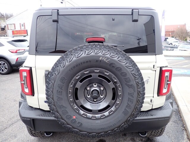 2025 Ford Bronco Badlands photo 4