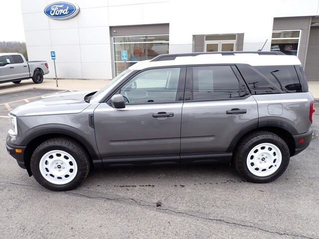 2023 Ford Bronco Sport Heritage photo 2