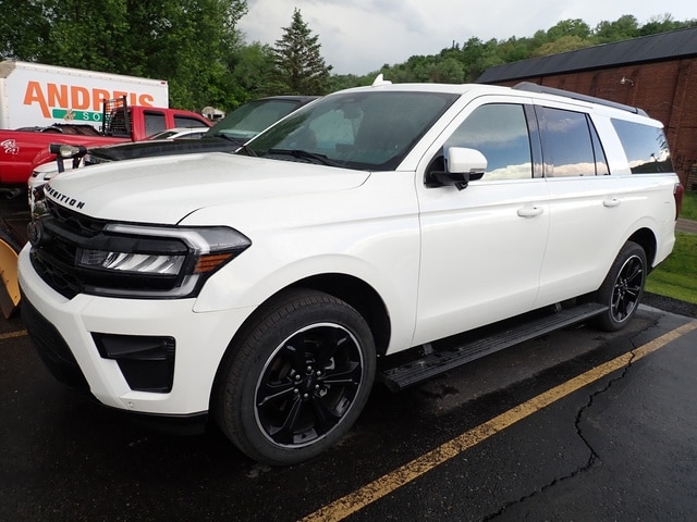 2023 Ford Expedition Limited MAX 4x4's photo