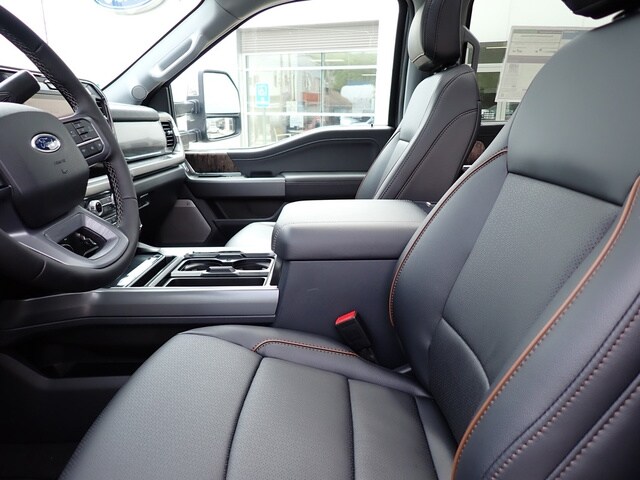 2025 Ford F-350 Super Duty Lariat - Photo 10