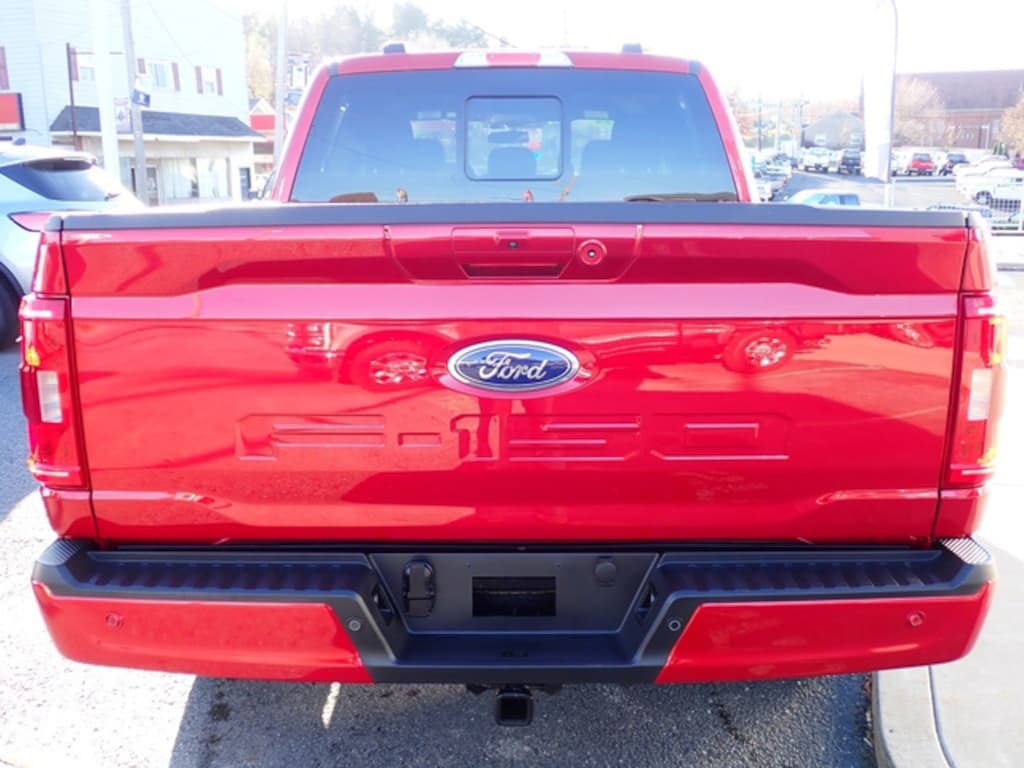 Certified 2022 Ford F-150 CREW CAB TRUCK