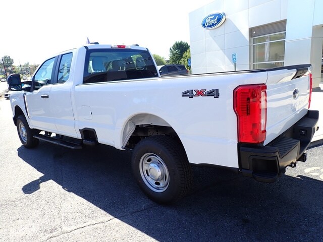 2026 Ford F-250 XL photo 3