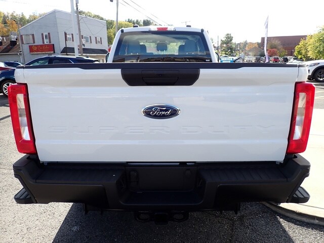 2026 Ford F-250 XL photo 4