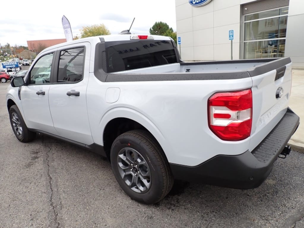 New 2025 Ford Maverick XLT TRUCK