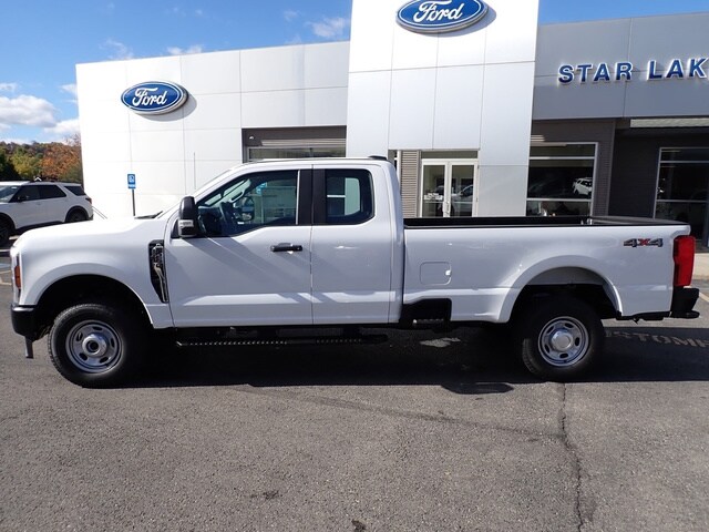 2026 Ford F-250 XL photo 2