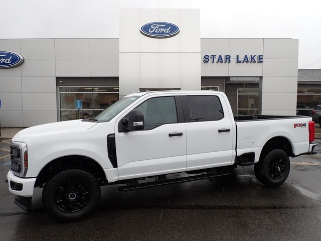 2026 Ford F-250 Super Duty XL's photo