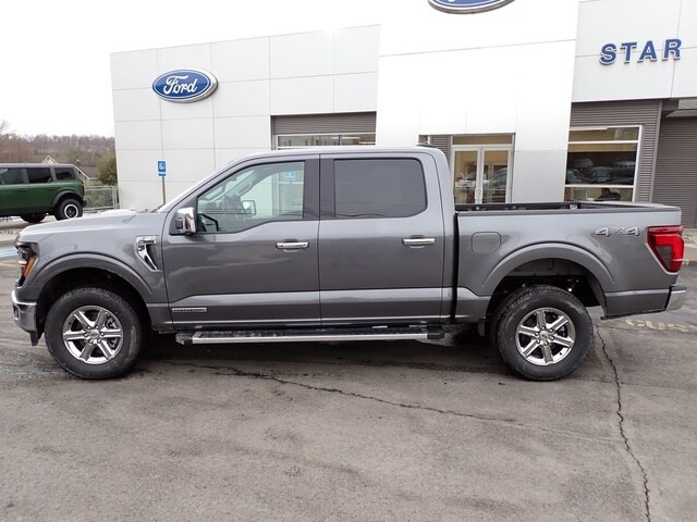 2025 Ford F-150 XLT photo 2
