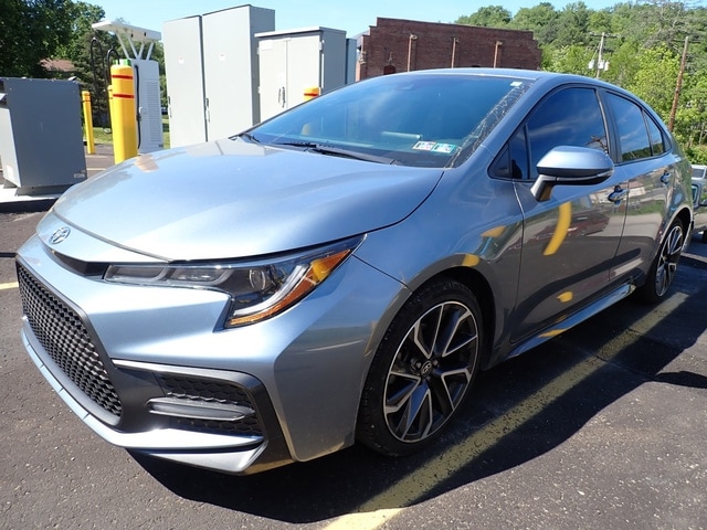 2020 Toyota Corolla SE AT's photo
