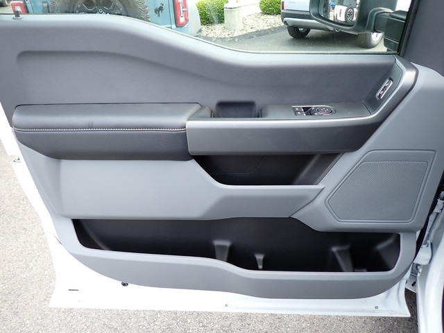 2025 Ford F-350 Super Duty XL - Photo 14