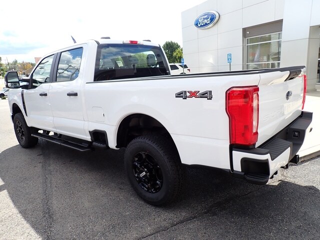 2026 Ford F-250 XL photo 3