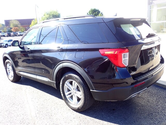 2022 Ford Explorer XLT photo 3
