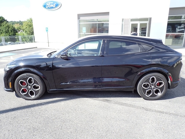 Used 2022 Ford Mustang Mach-E GT AWD with VIN 3FMTK4SE0NMA37198 for sale in Burgettstown, PA