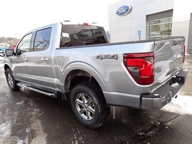 2025 Ford F-150 XLT photo 3