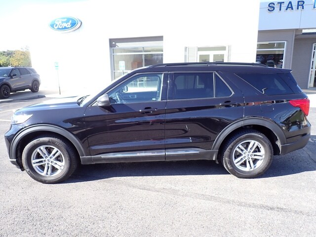 2022 Ford Explorer XLT photo 2
