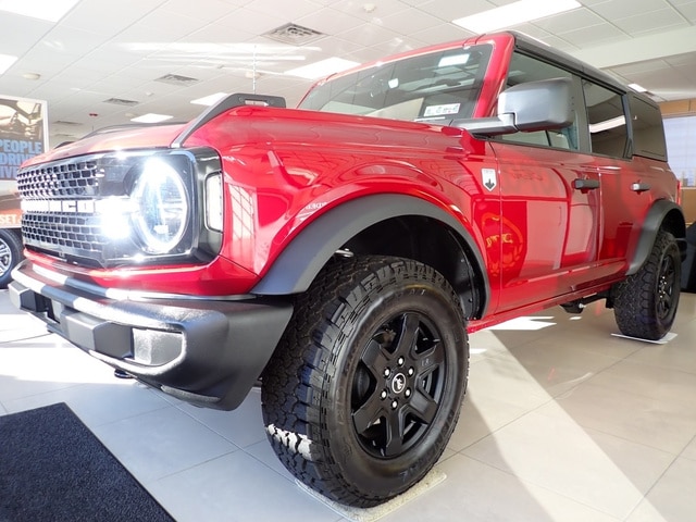 2025 Ford Bronco 4-Door Big Bend's photo