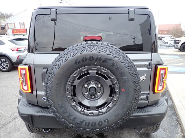 2025 Ford Bronco Badlands photo 3