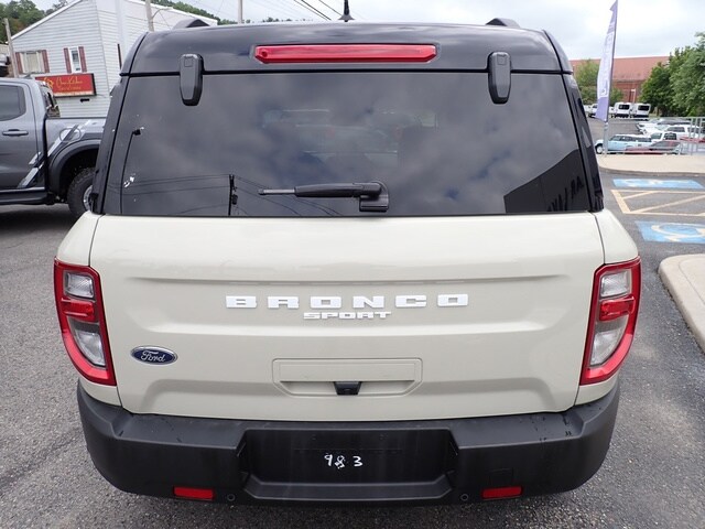 2024 Ford Bronco Sport Outer Banks photo 4