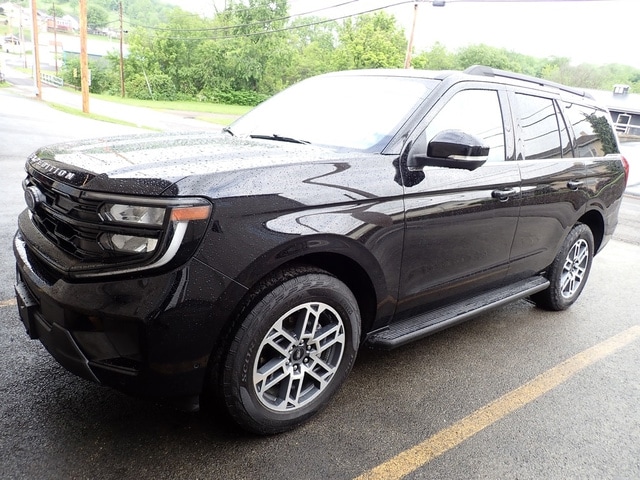 2025 Ford Expedition Active 4x4's photo
