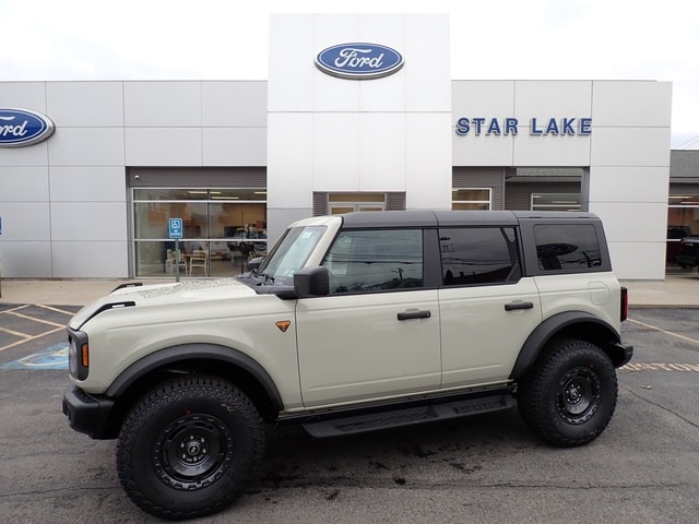 2025 Ford Bronco 4-Door Badlands's photo