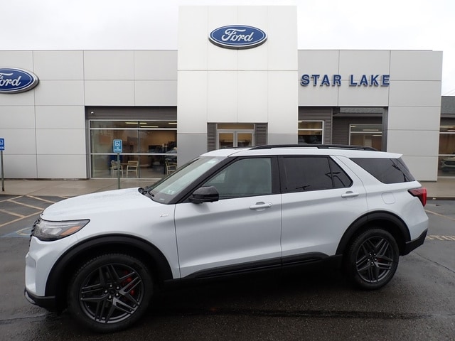 2026 Ford Explorer ST-LINE's photo
