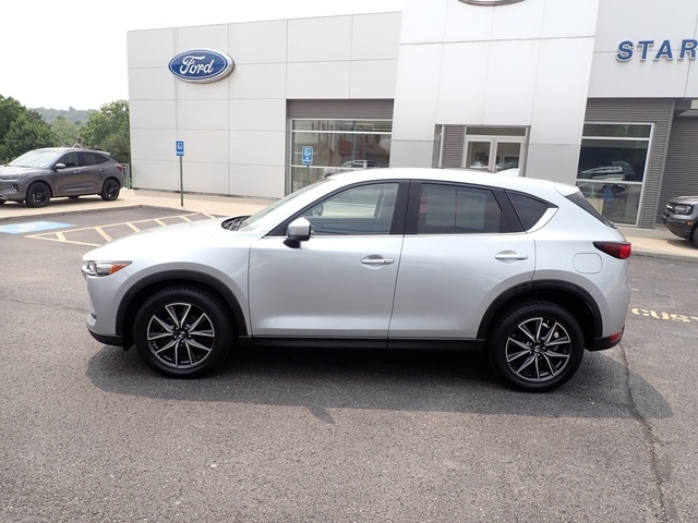 Used 2018 Mazda CX-5 Touring with VIN JM3KFBCM1J0358959 for sale in Burgettstown, PA