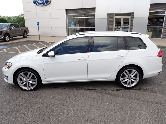 Used 2017 Volkswagen Golf SportWagen SEL with VIN 3VWC17AU9HM543860 for sale in Burgettstown, PA