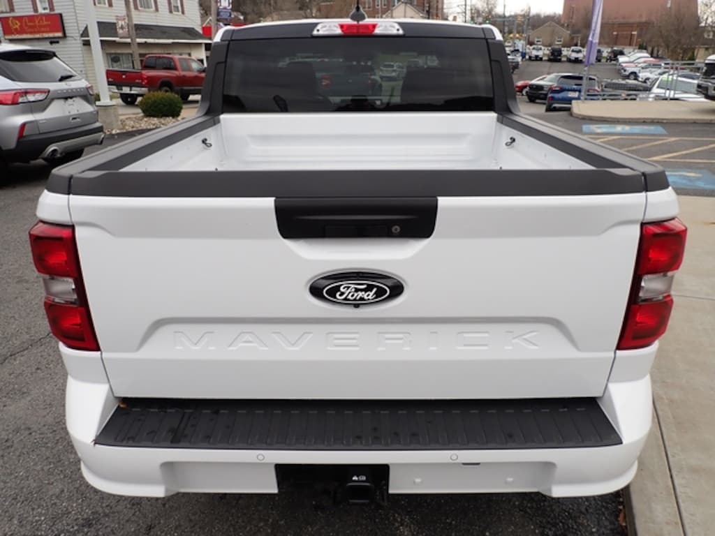 New 2025 Ford Maverick Lobo Truck