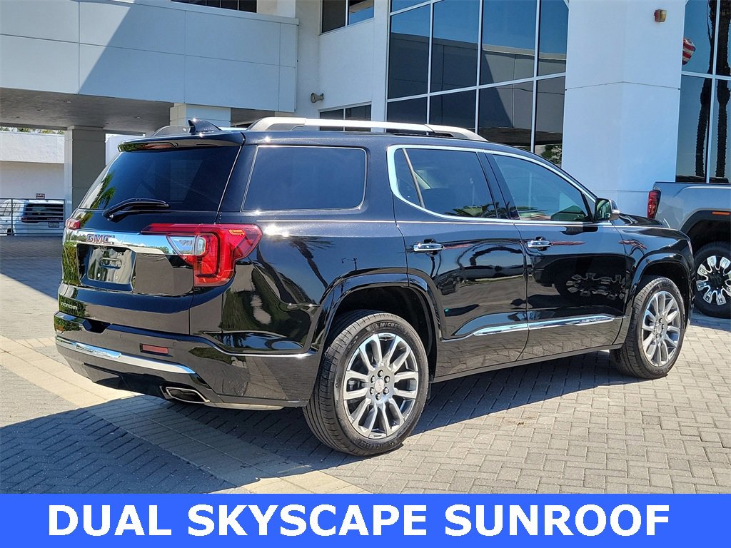 2023 Gmc Acadia Denali photo 2