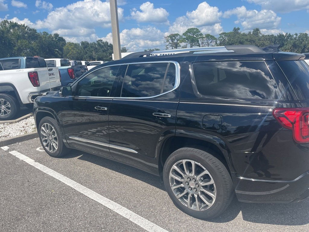 2023 Gmc Acadia Denali photo 2