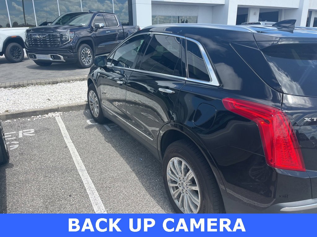 2017 Cadillac XT5 Luxury photo 3