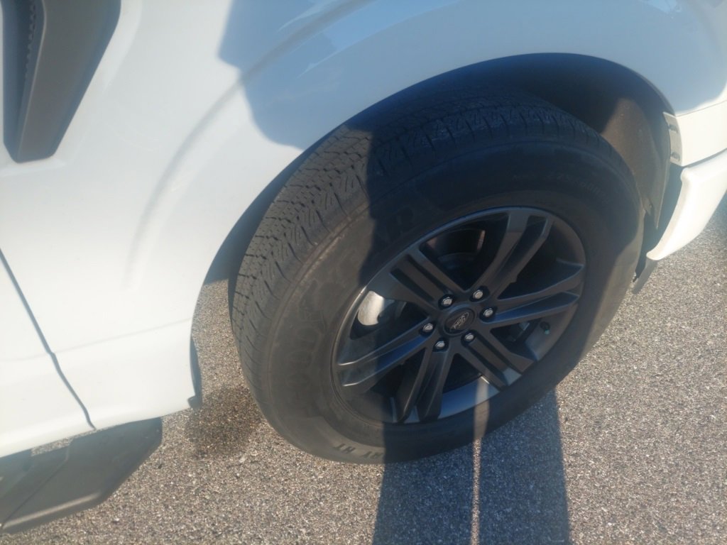 2022 Ford F-150 XLT photo 3