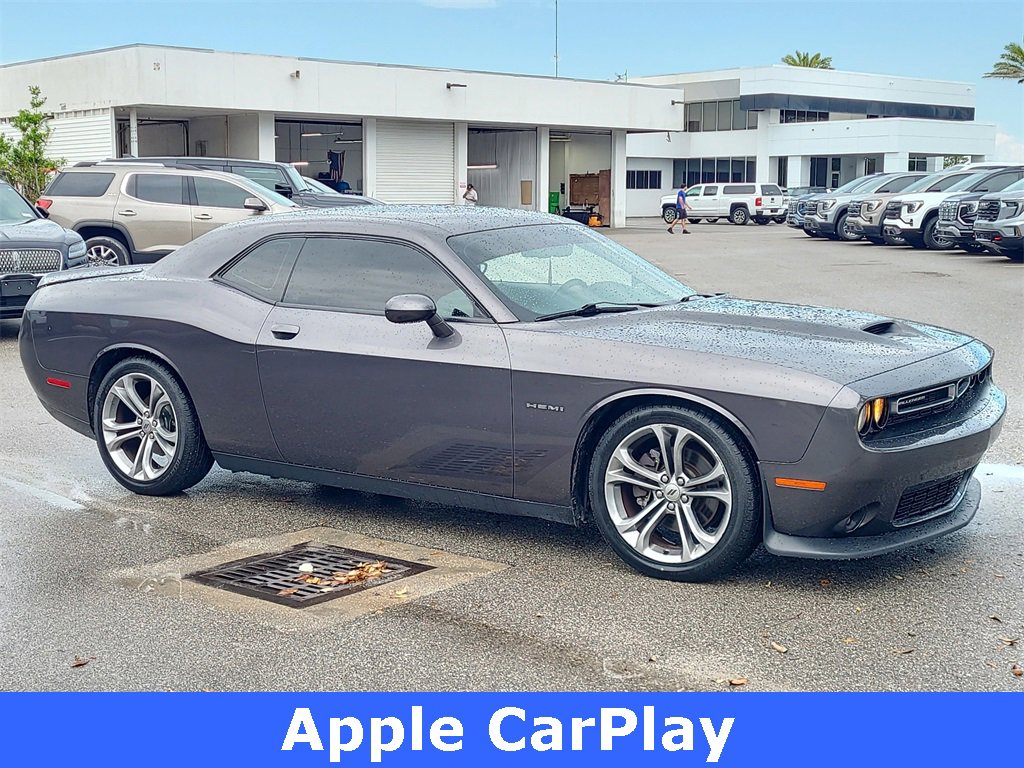 2021 Dodge Challenger R/T photo 3