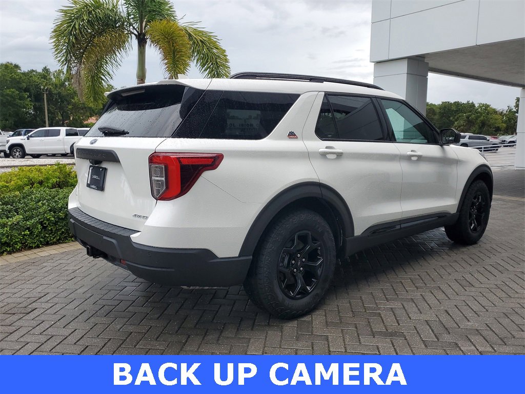 2022 Ford Explorer Timberline photo 2