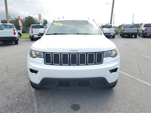 2021 Jeep Grand Cherokee Laredo photo 2