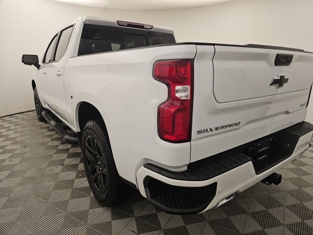 2025 Chevrolet Silverado 1500 RST photo 3