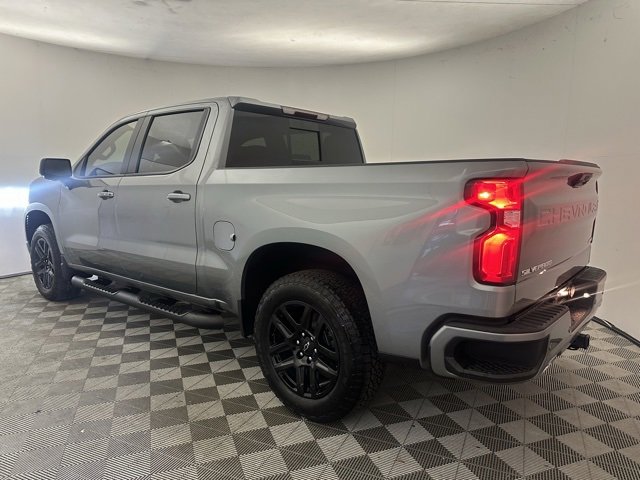 2025 Chevrolet Silverado 1500 RST photo 3
