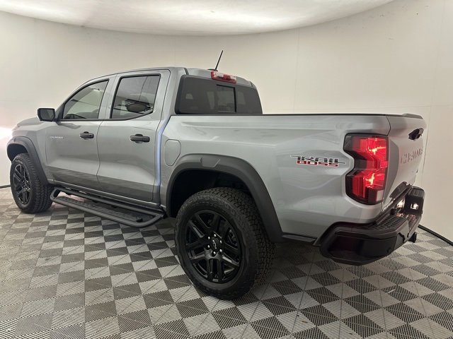 2025 Chevrolet Colorado Trail Boss photo 3