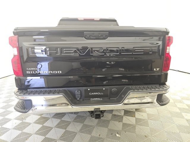 2025 Chevrolet Silverado 1500 LT photo 3