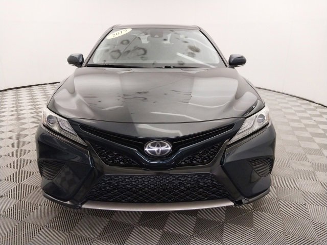 Used 2019 Toyota Camry XSE with VIN 4T1B61HK3KU776214 for sale in Deland, FL