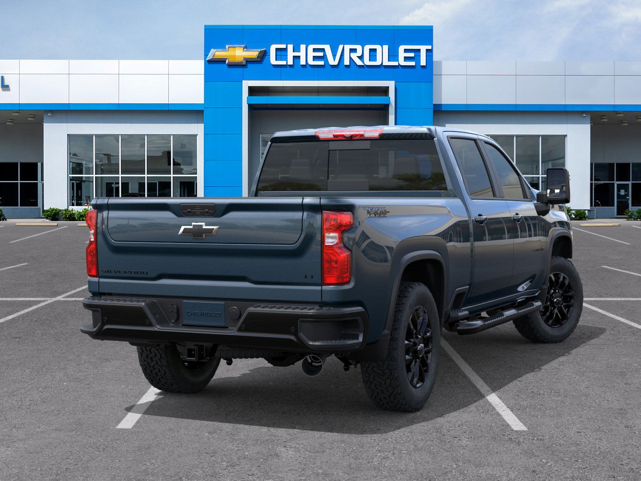 2025 Chevrolet Silverado 2500HD LT photo 3