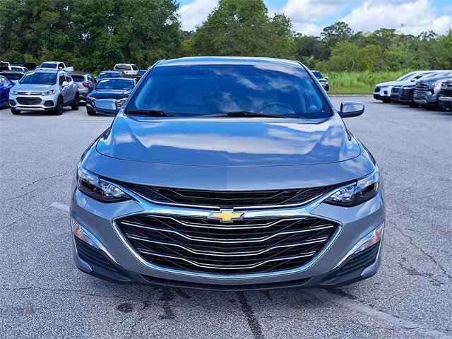 2024 Chevrolet Malibu photo 2
