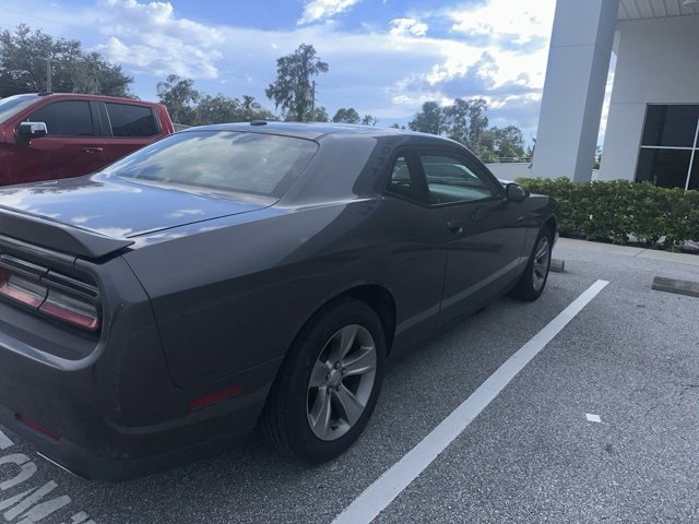 2020 Dodge Challenger SXT photo 3