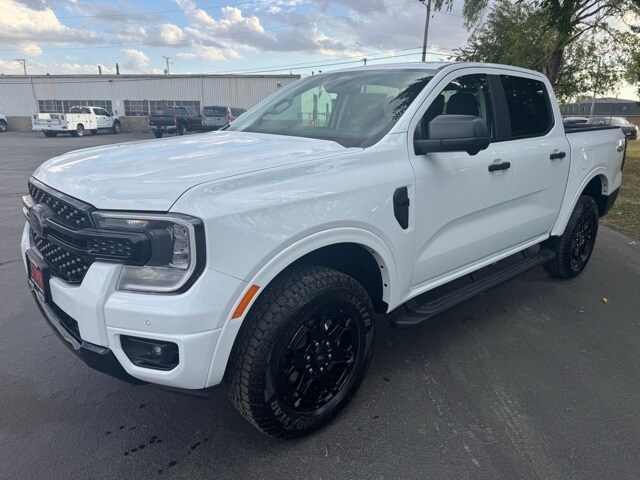 2025 Ford Ranger XLT photo 2