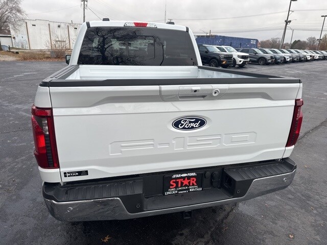 2025 Ford F-150 XLT photo 4