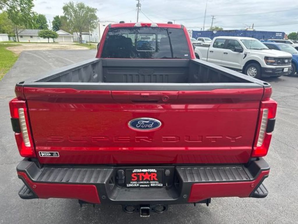 Used 2023 Ford F-350SD Lariat Truck