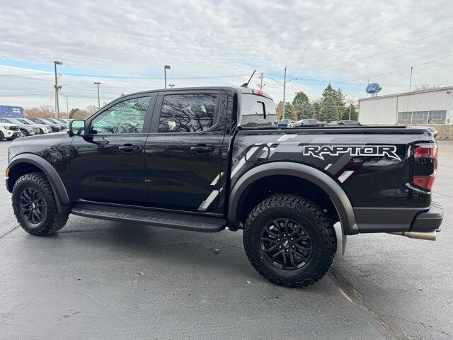 2025 Ford Ranger Raptor photo 3