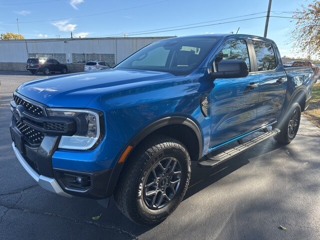 2025 Ford Ranger XLT photo 2