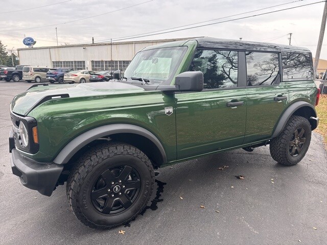 2025 Ford Bronco Big Bend photo 2